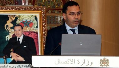 Mustapha El Khalfi: le Maroc est en droit de suspendre sa coopération avec HRW