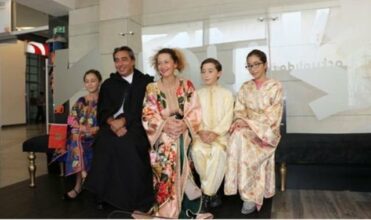 Haut patronage royal pour le tour du monde de la famille Atmani