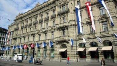 La Suisse toujours en tête des pays les plus riches