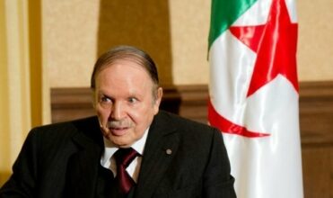 Des proches de Bouteflika doutent de ses capacités à diriger l'Algérie