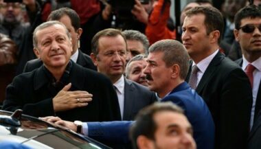 Erdogan de nouveau seul aux commandes après son triomphe électoral