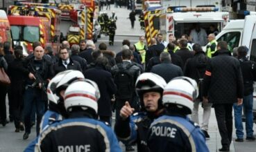 Attentats: assaut terminé de la police à Saint-Denis, mort d'une femme kamikaze