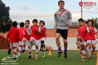 Foot: Arsenal inaugure un nouveau complexe au Maroc