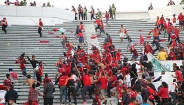 Derby: deux mois à un an de prison pour violences