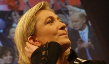 Elections régionales en France: le FN premier parti de France