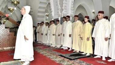 Prières surérogatoires en présence de Moulay El Hassan