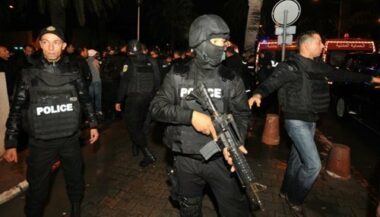 Tunisie: l'état d'urgence prorogé de deux mois