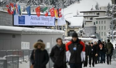 Davos: croissance en péril, attentats, crise migratoire au menu du 1er jour