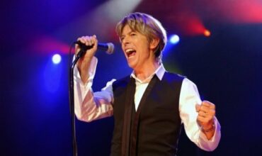 La planète musicale endeuillée par la disparition de David Bowie