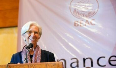 Le FMI inquiet d'un &ldquo;déraillement&rdquo; de l'économie mondiale