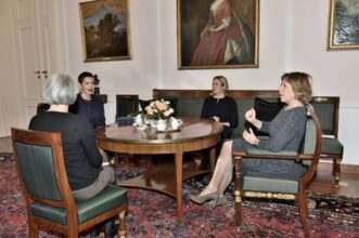 La Princesse Lalla Meryem reçue par la Première dame d'Allemagne