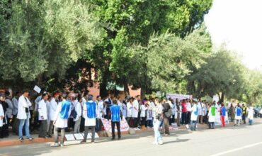 HRW: la police marocaine a &ldquo;violemment dispersé&rdquo; les enseignants