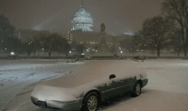 Etats-Unis: Washington ensevelie sous une tempête de neige