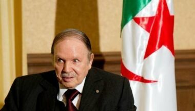 L'Algérie révise sa Constitution