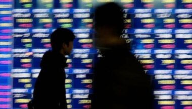 Japon: le taux des obligations d'Etat à 10 ans chute au-dessous de zéro, du jamais vu 