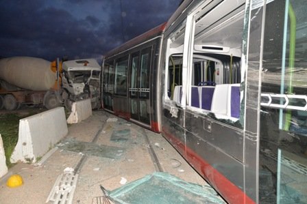 Bilan Officiel. L'accident de tramway a fait 29 blessés à Casablanca Bilan Officiel. L'accident de tramway a fait 29 blessés à Casablanca