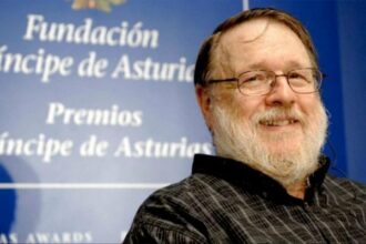 Décès de Ray Tomlinson, inventeur de l’e-mail