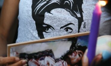 Mort de Prince: stupeur et émotion dans le monde