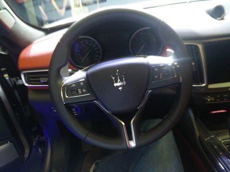 Le premier Maserati SUV débarque au Maroc