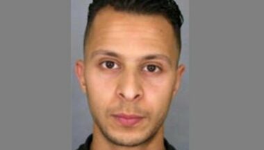 Attentats de Paris: Salah Abdeslam transféré en France