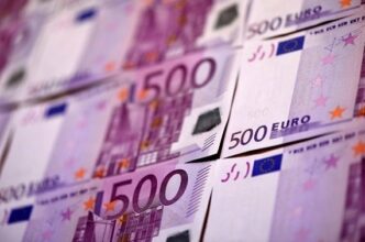 Fin d'émission du billet de 500 €, accusé de faciliter les trafics