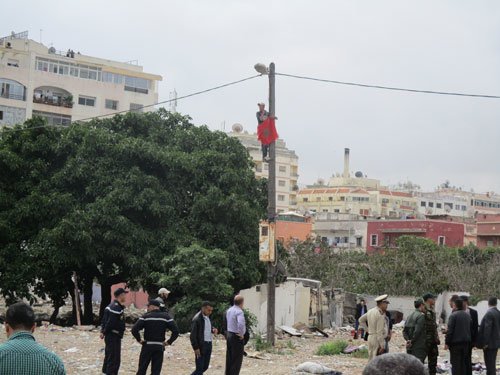 Démolition de  bidonvilles à Derb Ghallef (Casa), 2 tentatives de suicide
