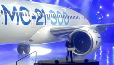 La Russie défie Airbus et Boeing avec son moyen-courrier MC-21
