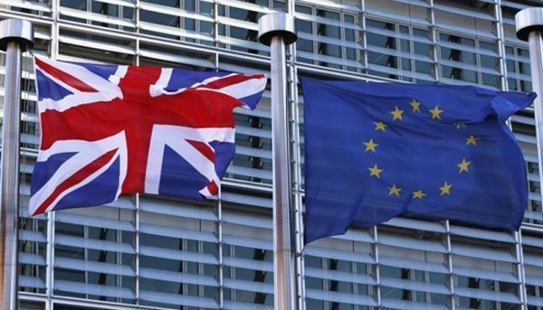 Sondages La Menace Du Brexit Se Precise Et Inquiete Les Milieux Economiques Medias24