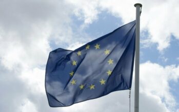 UE: plus de décès que de naissances en 2015, une première