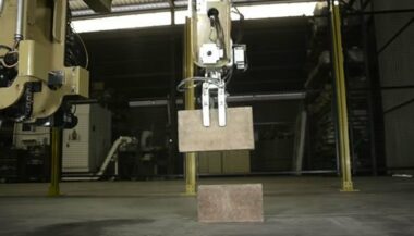 Un robot construit une maison en deux jours