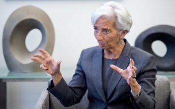 Brexit: le FMI abaisse sa prévision de croissance 2017 en zone euro