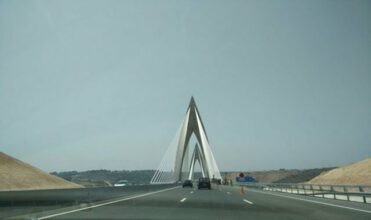 Pont à haubans: 30.000 véhicules de trafic journalier