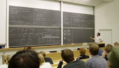 Adoption des projets de décrets sur la création de l'Ecole nationale supérieure de l'administration