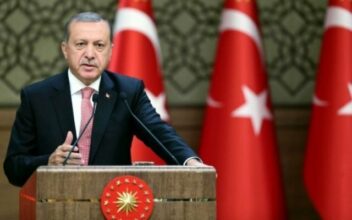 Turquie: l'AKP veut “nettoyer” de ses rangs les pro-Gülen