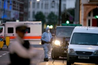 Attaque à Londres: la police écarte a priori la piste terroriste