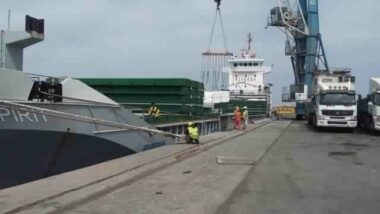 Un cafouillage gouvernemental bloque les importations de ferraille