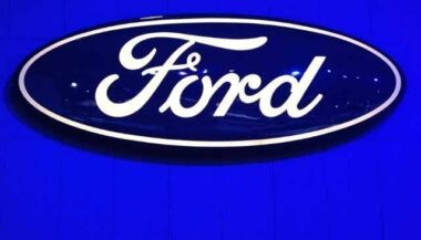 Ford promet des voitures &ldquo;totalement autonomes&rdquo; en 2021, sans conducteur ni volant