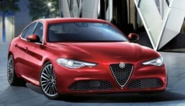 Romeo présente sa Giulia au Maroc