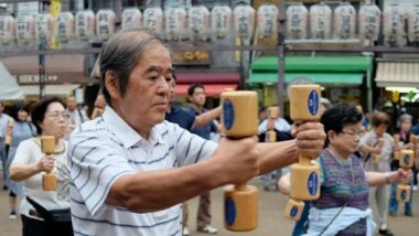 Japon: les plus de 75 ans plus nombreux que les moins de 15 ans