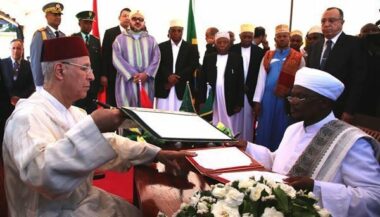 Le Roi lance la construction de la Mosquée Mohammed VI à Dar Essalam