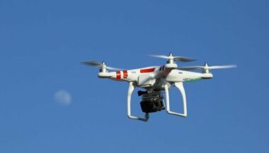 L'Algérie met en place des drones et des caméras pour &ldquo;surveiller&rdquo; la frontière avec le Maroc