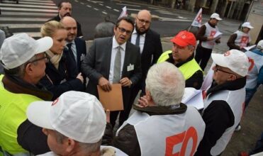 Cimenterie de Sefrioui à Marseille: le PS et le Front national s’y opposent