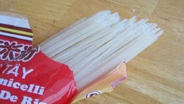 Onssa: Le riz et les vermicelles mis sur le marché national ne contiennent pas de matières plastiques