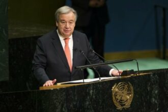 Antonio Guterres prend la tête de l'ONU, à la recherche d'un second souffle