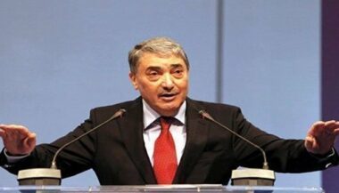 Crise en Algérie: Ali Benflis pointe du doigt &ldquo;un système à bout de souffle&rdquo;