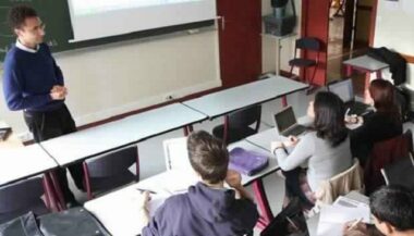 Les candidats admis au concours de recrutement des enseignants appelés à signer les PV