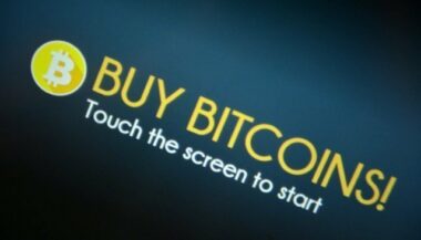 Envolée du bitcoin, nouvelle valeur refuge pour les jeunes générations