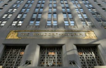 Le Waldorf Astoria, mythique hôtel Art déco de New York, ferme ses portes