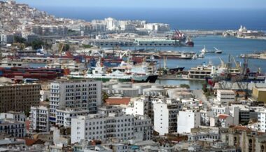 Algérie: se réformer ou s’effondrer