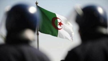 Algérie: tentative d'attentat suicide devant un commissariat
